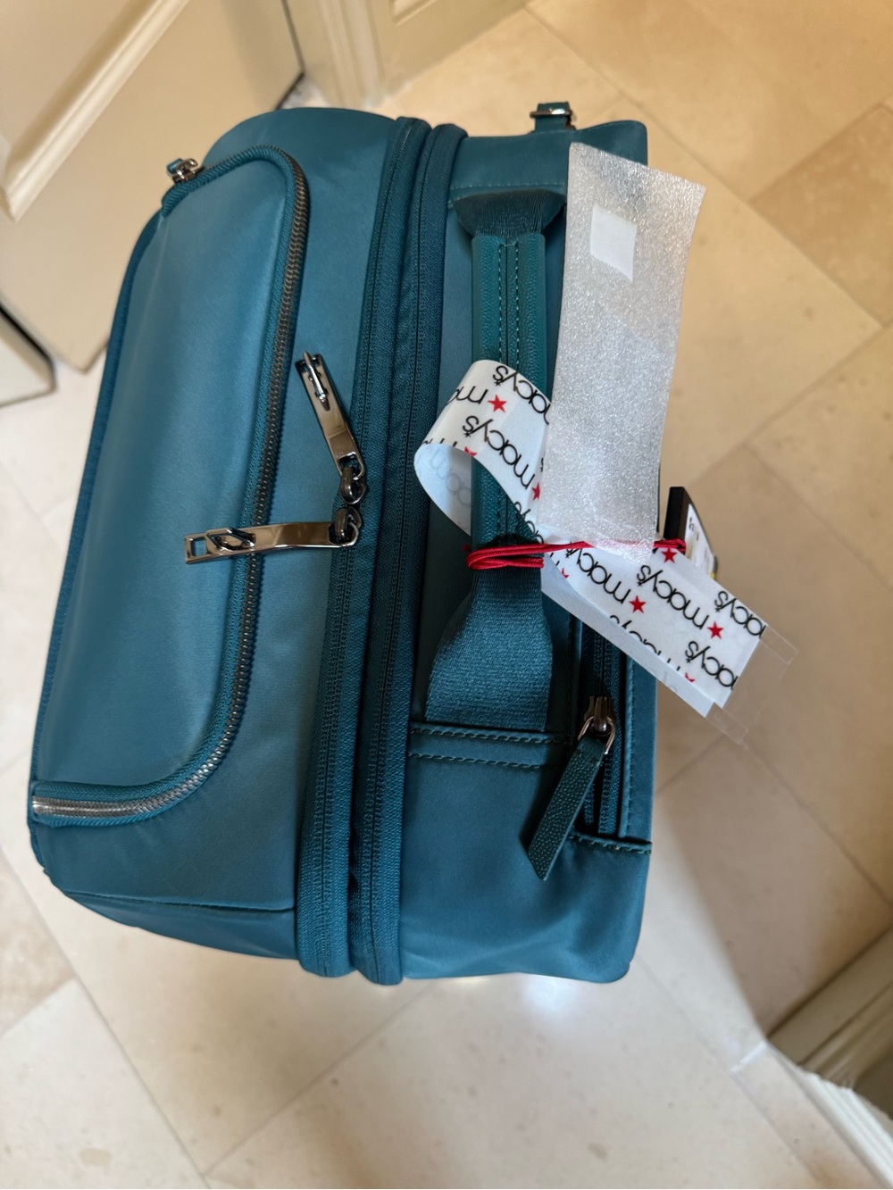 Tumi Leger International Spinner Carry-On - Picture 10 of 15